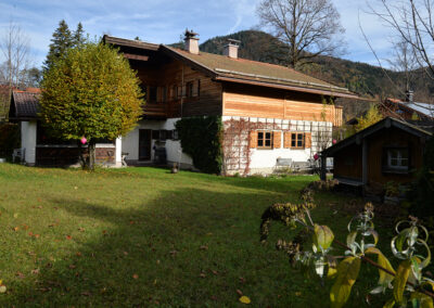 Ferienhaus Neuhaus mit großem Garten